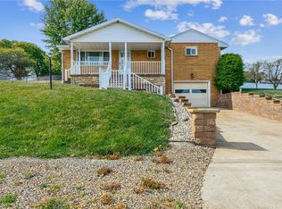 1139 Waverly Dr, Latrobe, PA