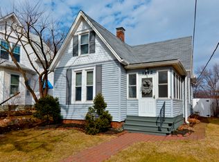 1112 Madison St, Saint Charles, MO 63301