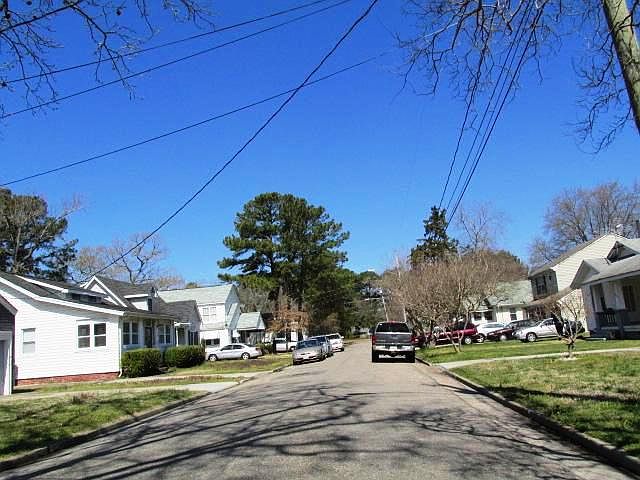1st image of 1529 McNeal Ave