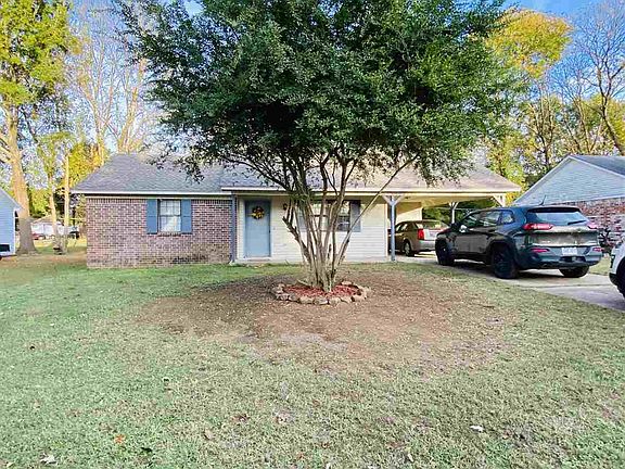 3rd image of 226 Joy Dr