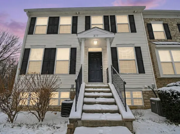 217 Preswicke Ml, Blacklick, OH 43004