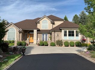 10734 S Stone Gate Cir, Sandy, UT 84092