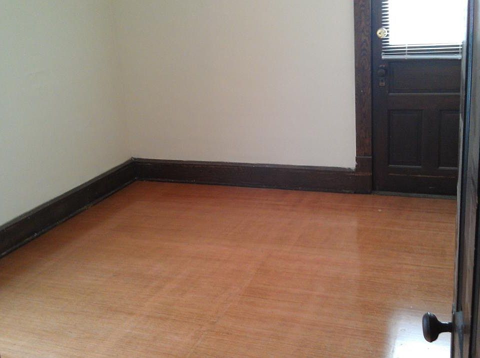 1st image of 279 1/2 S Monroe St