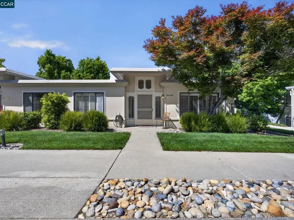 1124 Oakmont Dr APT 4, Walnut Creek, CA 94595