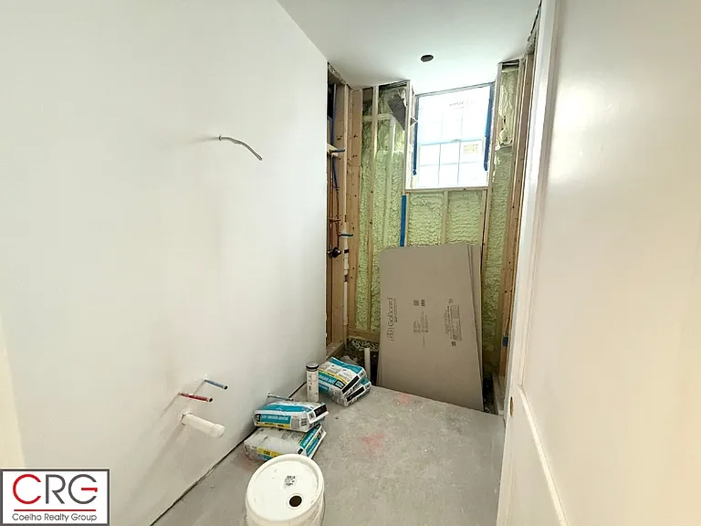140 Summer St #1B — Photo 12
