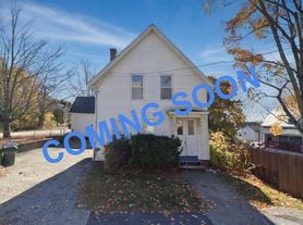 475 Manchester St, Manchester, NH