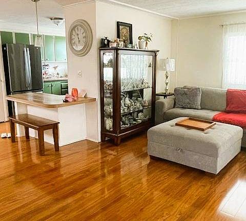5th image of 1510 Ariana St #212