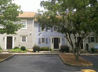 1732 Township Cir, Raleigh, NC 27609