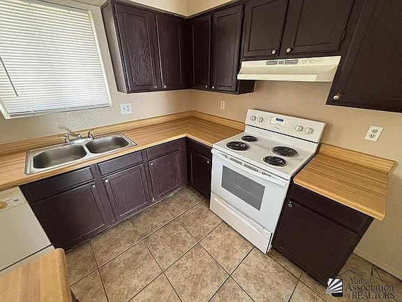 4th image of 4640 W 19th Pl