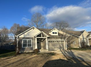 304 Spring St, White House, TN 37188