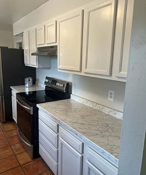 2900 Wisconsin St NE — Photo 6