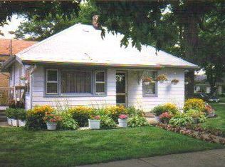 18546 Lexington Ave, Homewood, IL 60430