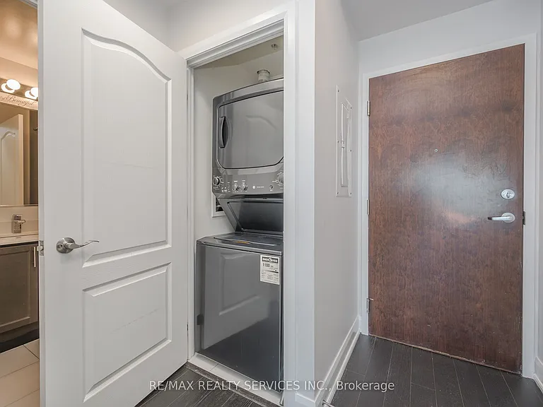 2480 Prince Michael Dr #624 — Photo 29