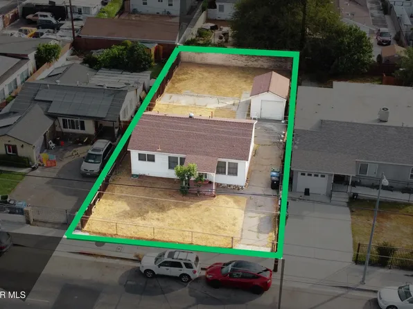 22026 Saticoy St, Canoga Park, CA 91303