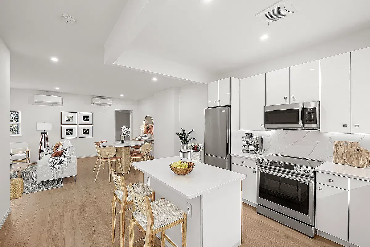 277 Woodbine Street — Photo 1