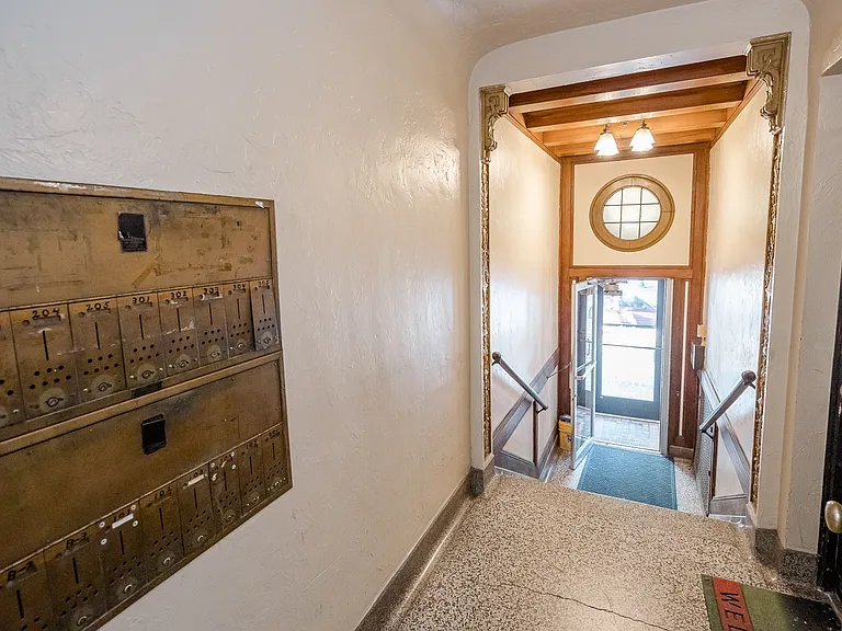 1403 E St #B3 — Photo 19