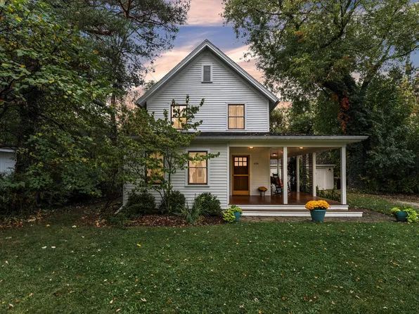 436 Pinewood St, Ann Arbor, MI 48103