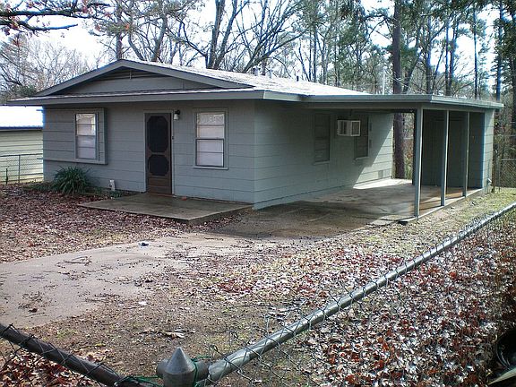 4th image of 400 Byrne St