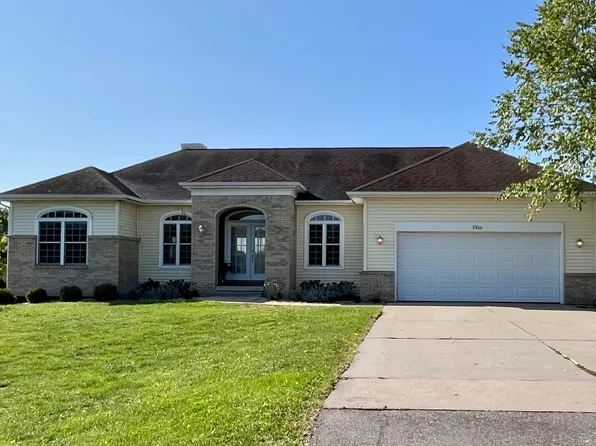8866 Cascade Rd SE, Ada, MI 49301