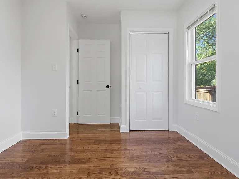 5633 Jamestown Rd — Photo 17