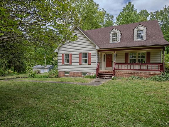 2nd image of 19510 Oakwood Ln