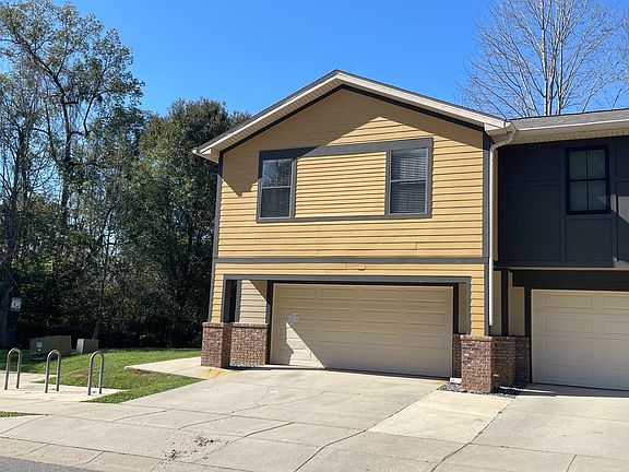 2nd image of 2315 Timber Oaks Ln