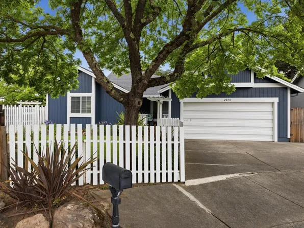 2273 White Chapel Court, Santa Rosa, CA 95401