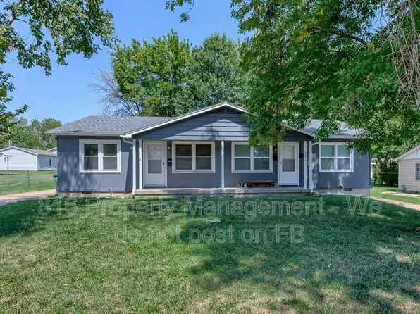 602 SE 5th St #2, Lees Summit, MO 64063