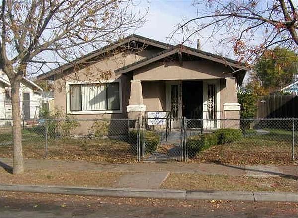 1st image of 2128 S American St