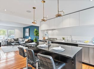 5 Hancock St APT 2, Boston, MA 02114