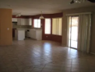 4 bed, 2.5 bath, 2606 sqft, $2,250 — Photo 4