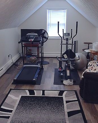 Bonus room over 2 car garage