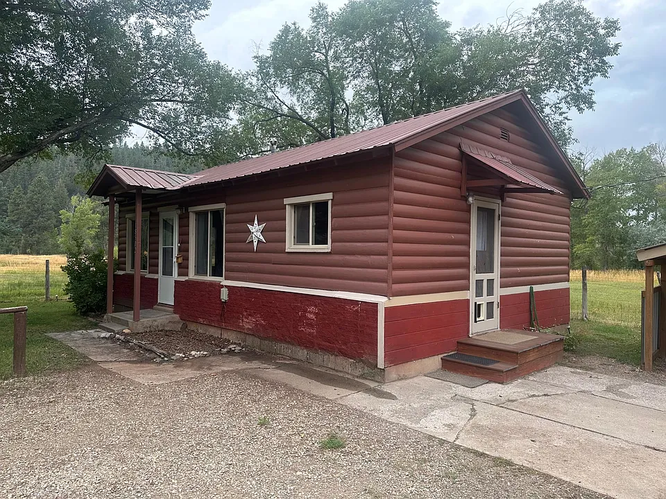 18502 Highway 145