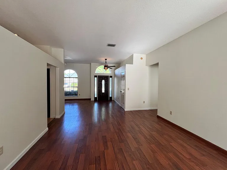 9639 Fox Hearst Rd — Photo 38