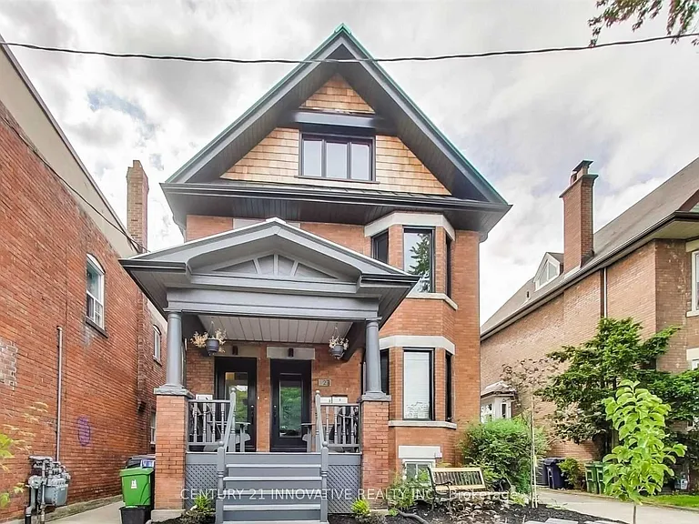 27 Saint Johns Rd #C — Photo 1