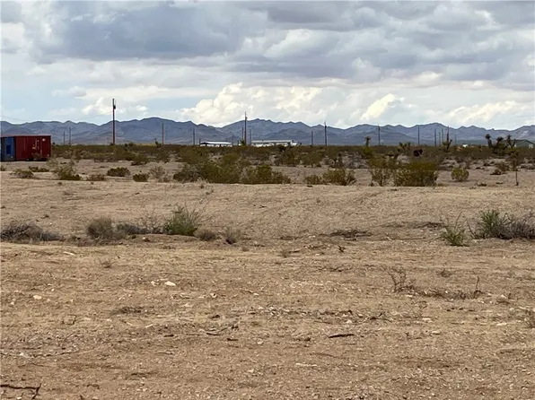 0 S Emery Park Rd #25, Golden Valley, AZ 86413