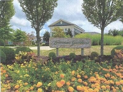 1st image of 120 Petunia Ct