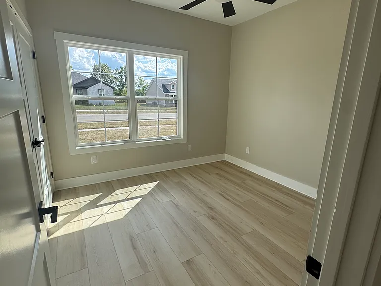 536 Chickasaw Dr — Photo 10