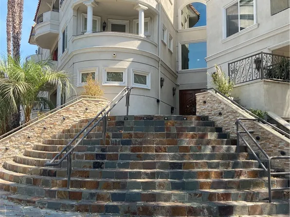 600 E Magnolia Blvd APT 202, Burbank, CA 91501