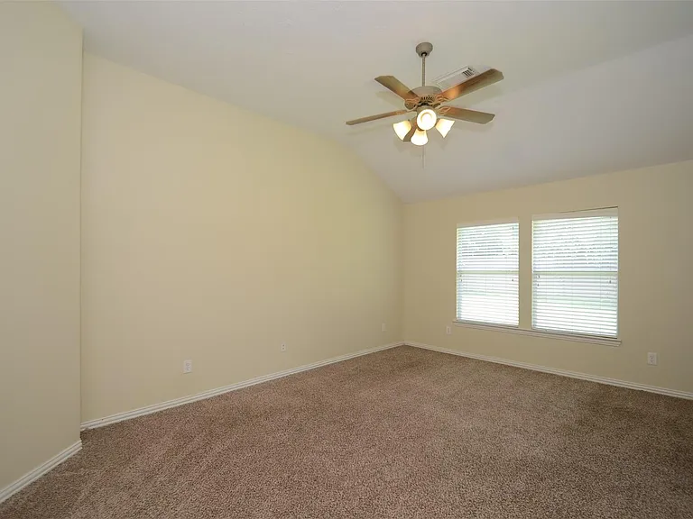 23207 Dewflower Dr — Photo 26