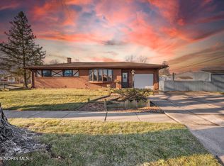 6051 Dellwood Dr, Toledo, OH 43613