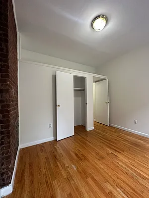 Rented by Peter R. Hungerford, LREB | media 3