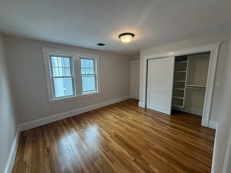 67 Walnut St #2 — Photo 7