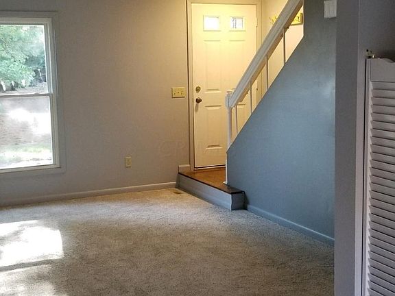 2nd image of 1866 Stanhope Dr #G4
