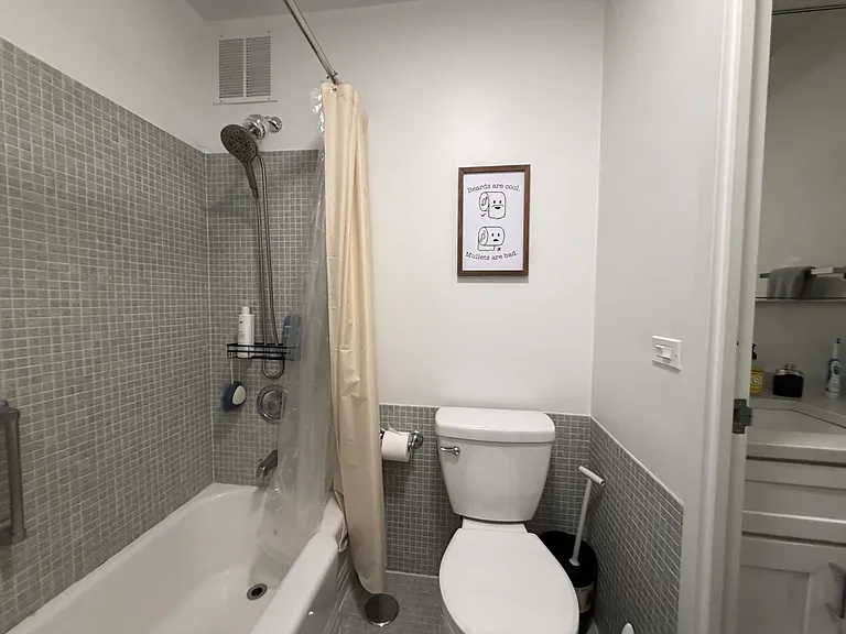 2400 N Lakeview Ave #709 — Photo 25