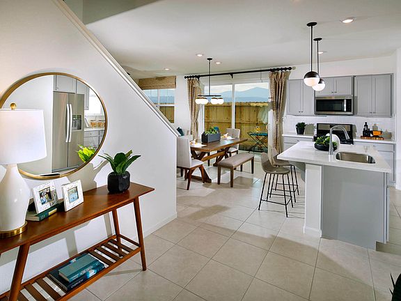 Residence 3 Entry