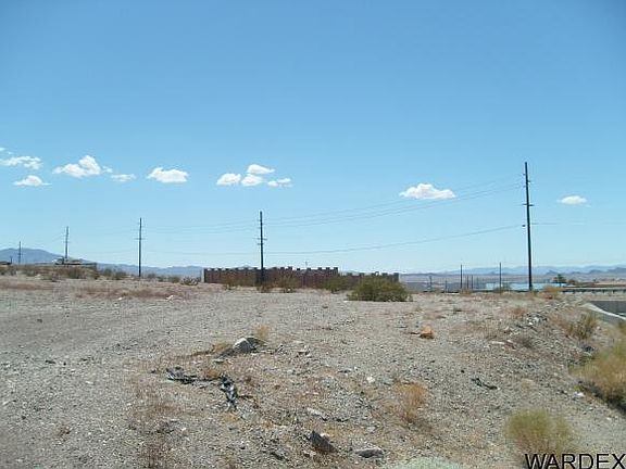 5th image of 1191 Lake Havasu Ave N