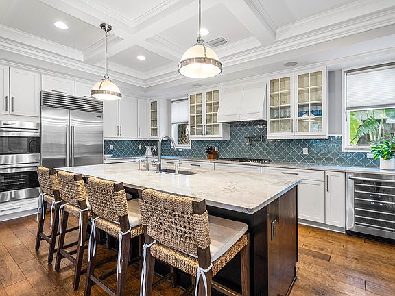 5th image of 210 N Swinton Avenue