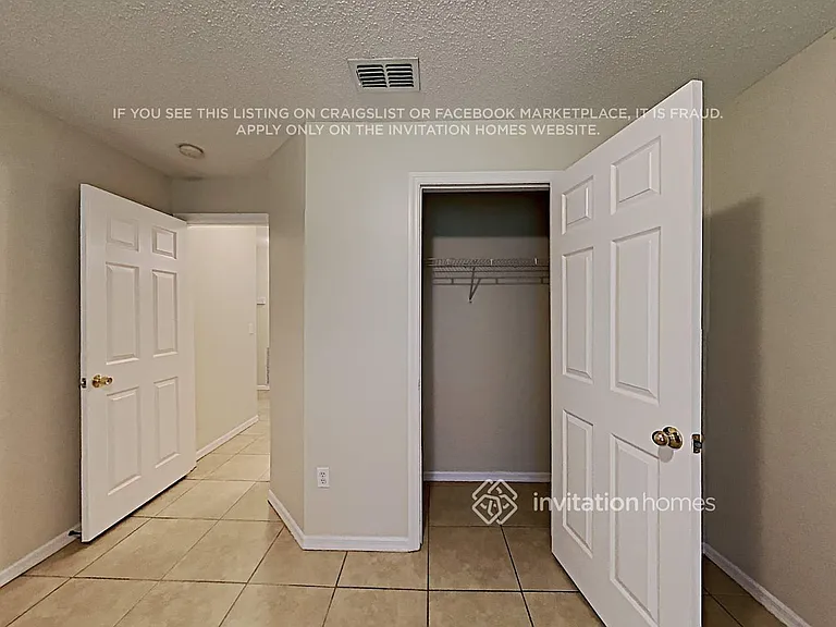 409 NW Concord Dr — Photo 11