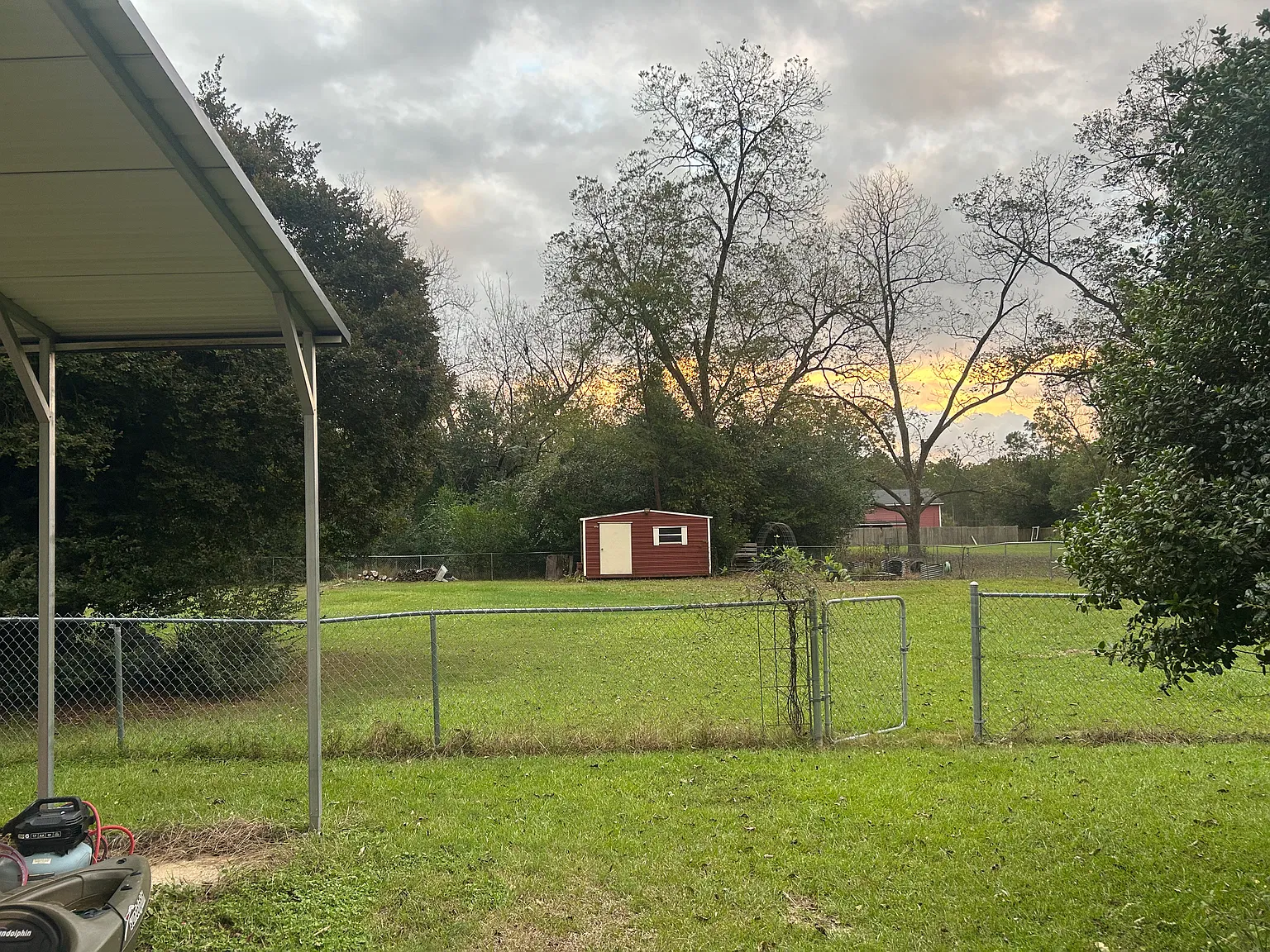 3 bed, 1437 sqft, $1,800 — Photo 2